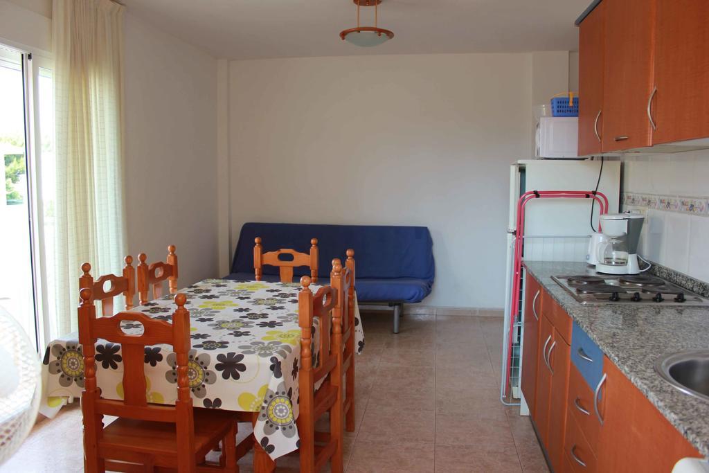 Alquileres Figuerola Los Pinos Peniscola Room photo